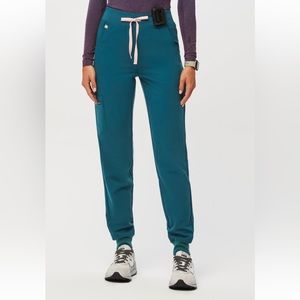 NWT Figs High Waisted Zamora Jogger Scrub Pants
